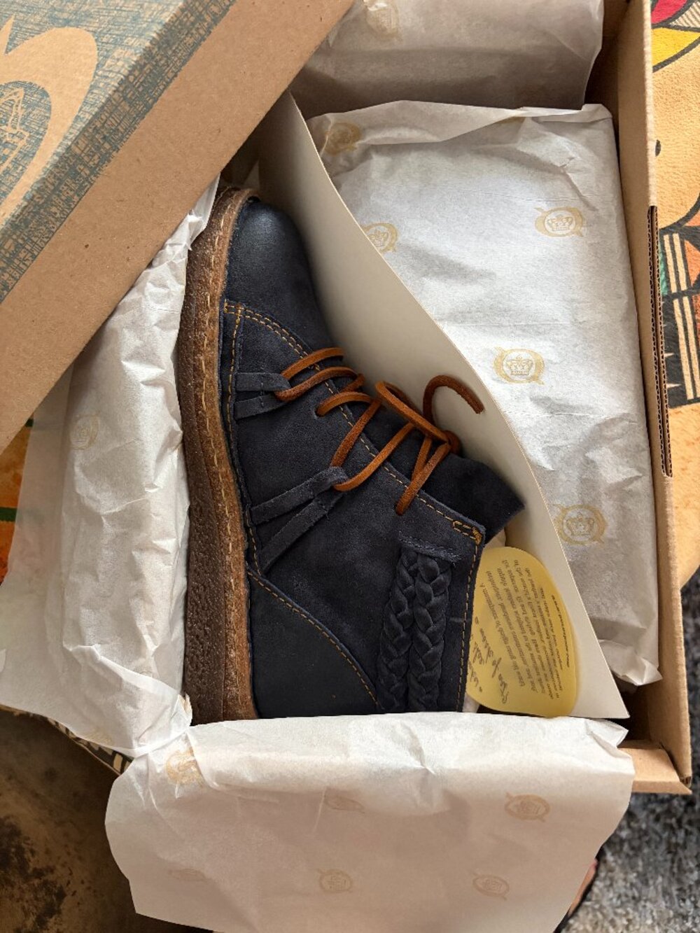 Born Short Boots Navy NWT Size 7/38